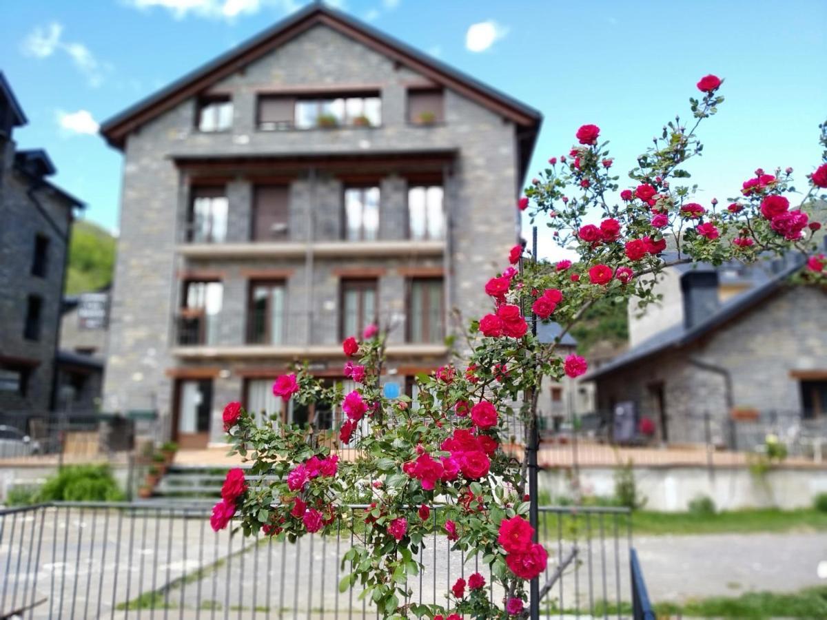 Apart. Casa Juaneta Pirineo-Ordesa ブロト エクステリア 写真